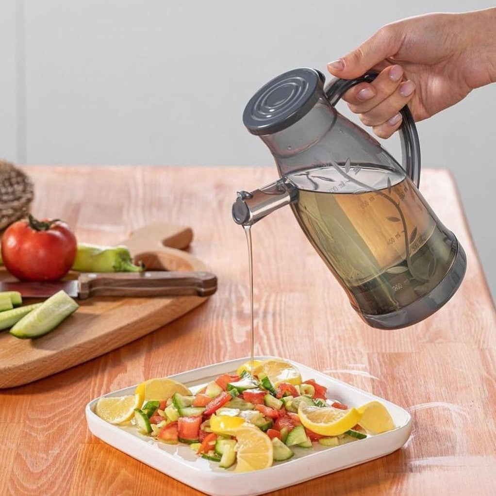 Plastic Olive Oil Bottle 700 ml - Lunaz Shop