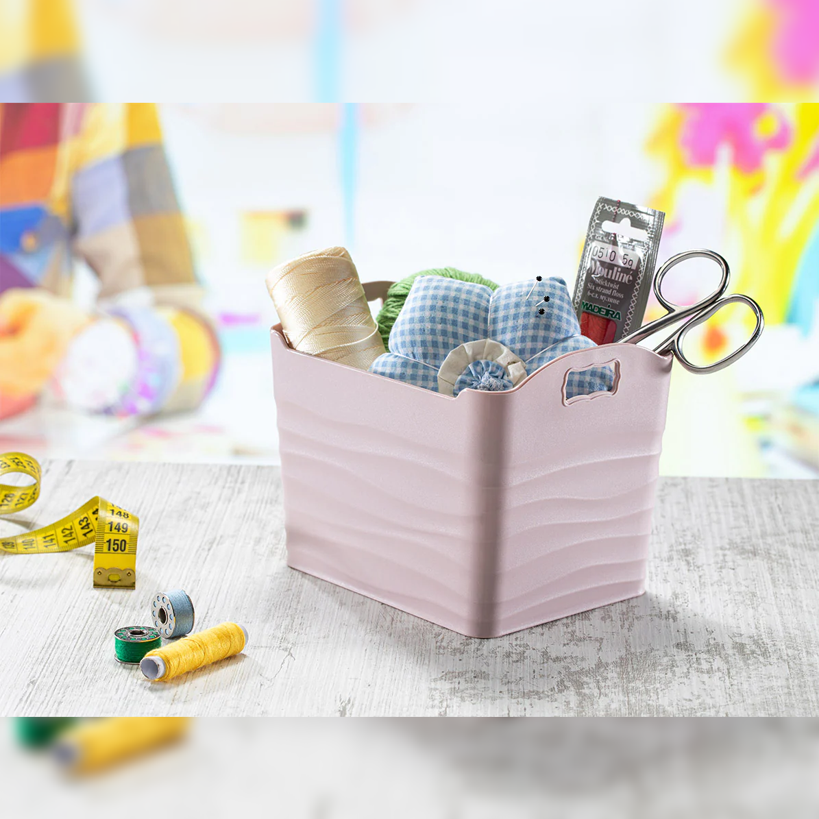 Medium Plastic Basket Wavy Design 3 L - Lunaz Shop