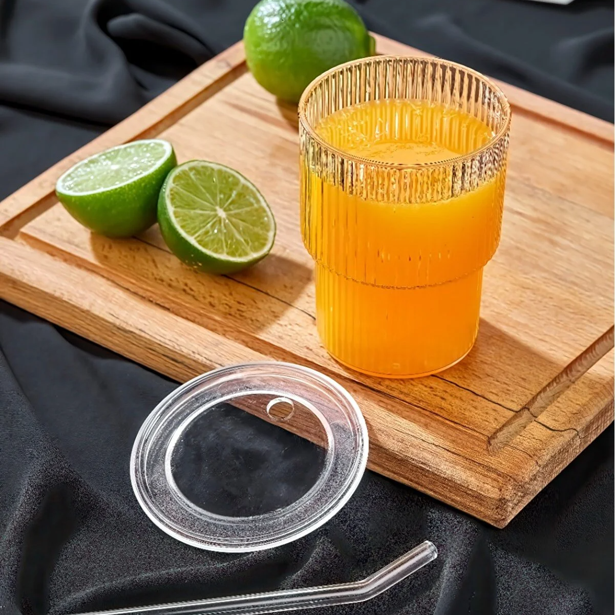 Plastic Cup with Cover and Glass Straw "Origami" - Lunaz Shop