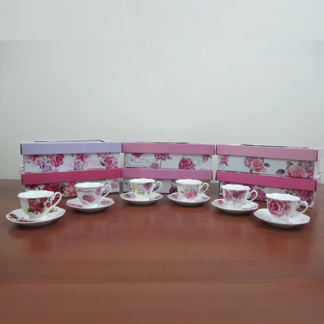 Floral Coffee Cups and Saucers x6 - Lunaz Shop