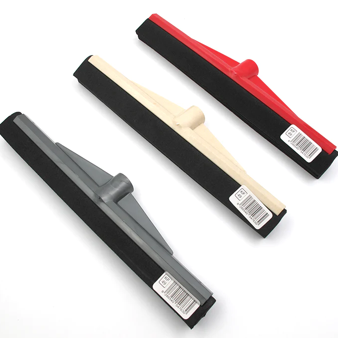 Small Plastic Squeegee Fatigatti 34 cm - Lunaz Shop