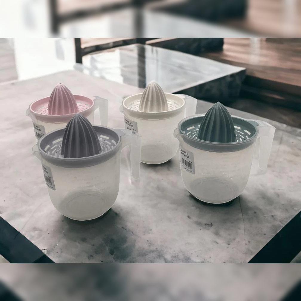 Armada Lemon Squeezer with Measuring Cup 850 ml - Lunaz Shop