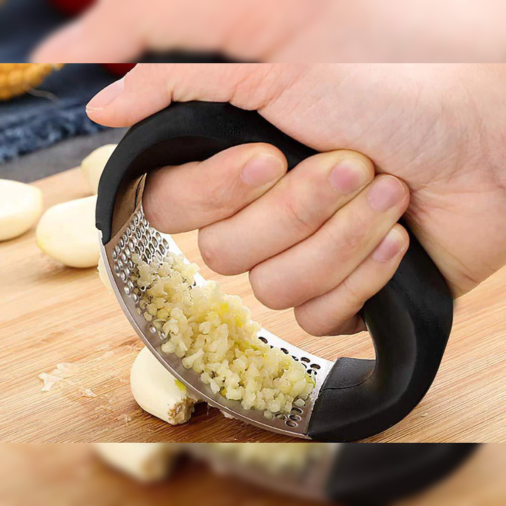 High Quality Arc Shaped Garlic Press - Lunaz Shop