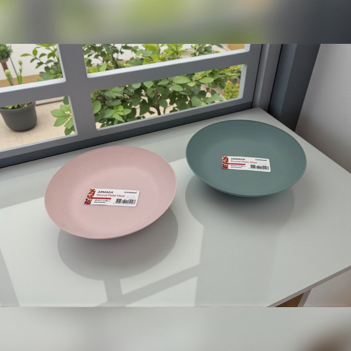 Armada Round deep Plastic Plate 17 cm