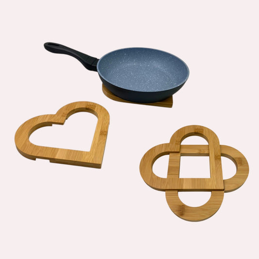 High Quality Heart Shape Wooden trivet 20 cm Set of 2