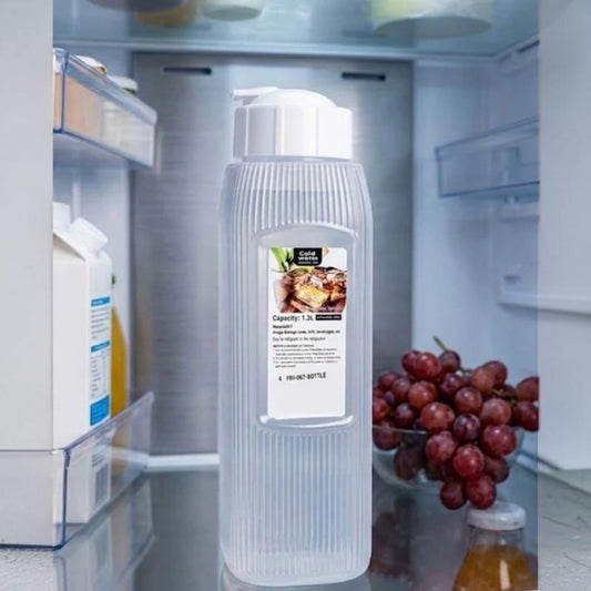 BPA free Plastic Water Bottle 1.3L Line Design