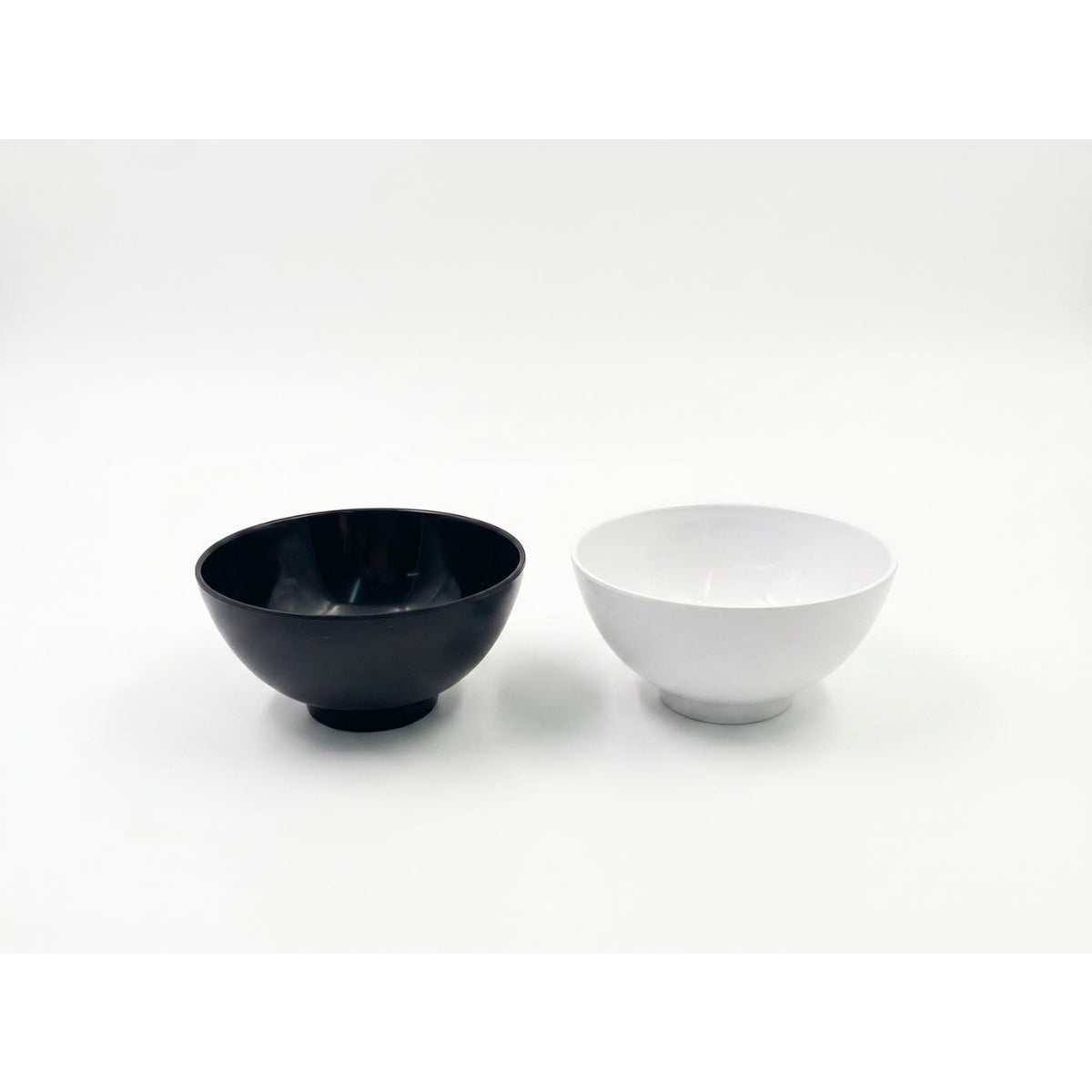 Melamine smooth round bowl 4.4"