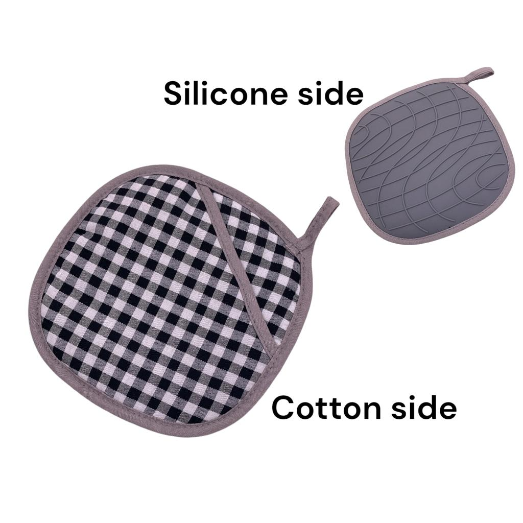 Checkered Silicon Oven Pad with Thick Inner Lining - Lunaz Shop