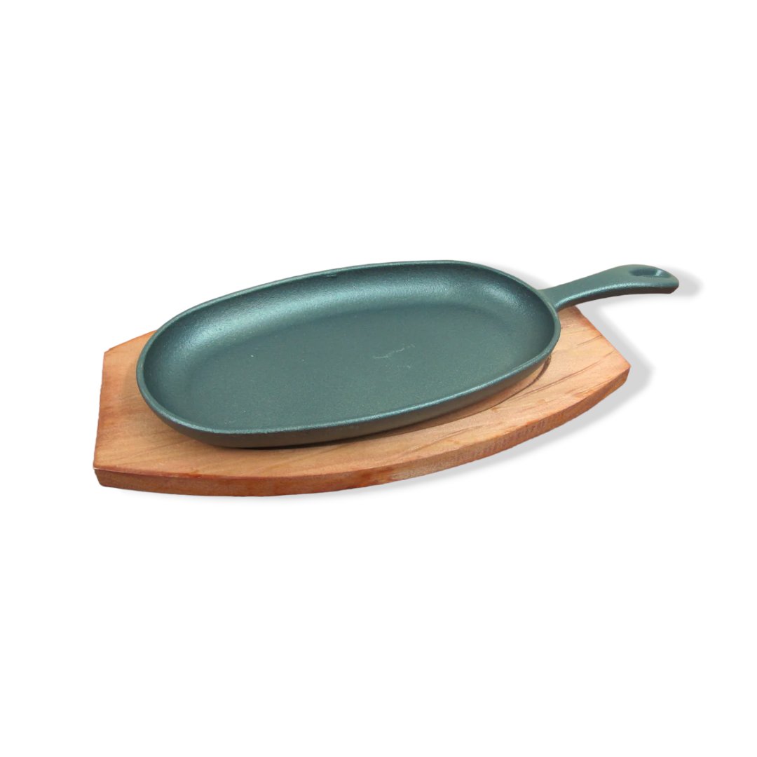 Oval Cast Iron Sizzling with wooden handle - Lunaz Shop
