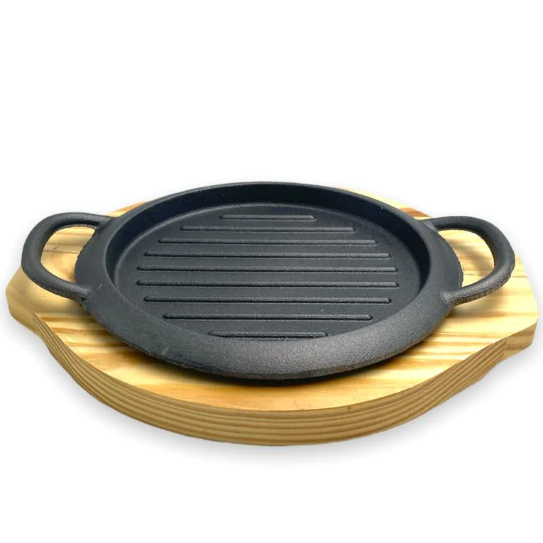 Round Cast Iron Sizzling with wooden base - Lunaz Shop