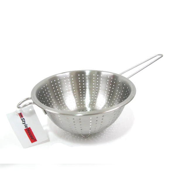 Stainless Steel punching strainer; 18 cm - Lunaz Shop