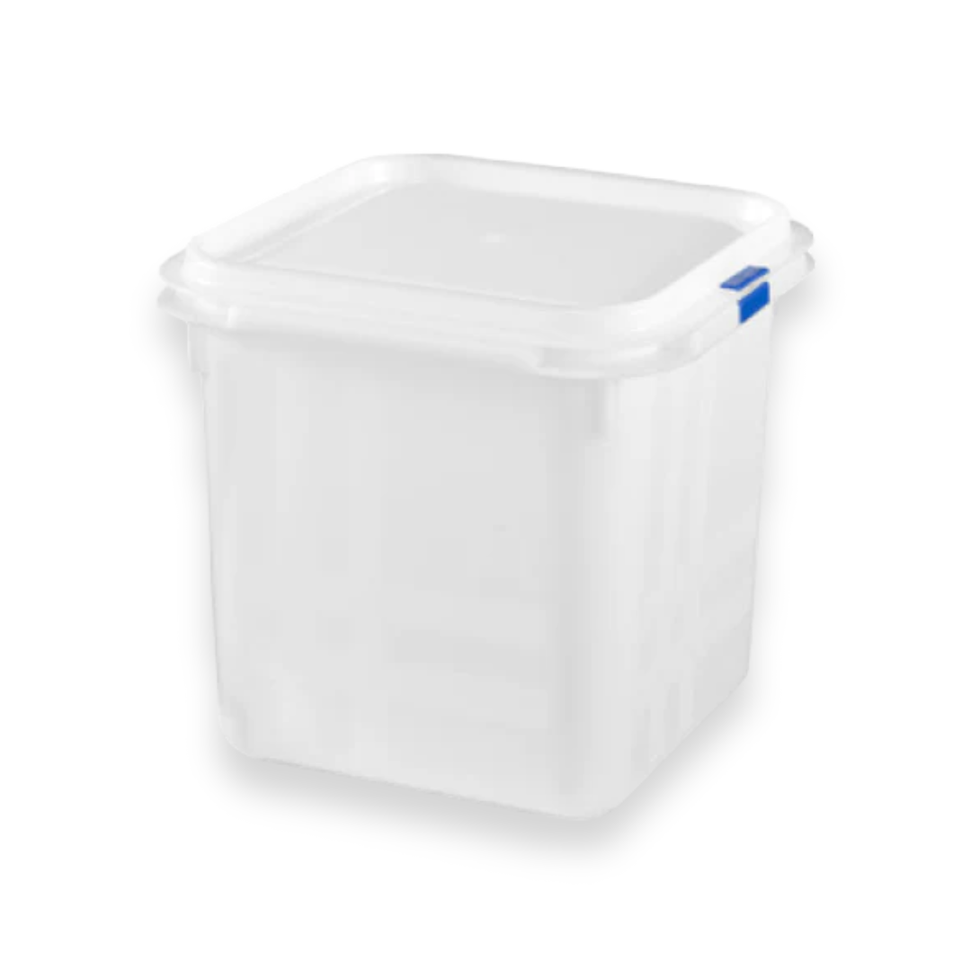 Gastronorm Plastic Storage Container - 2.8lt - Lunaz Shop